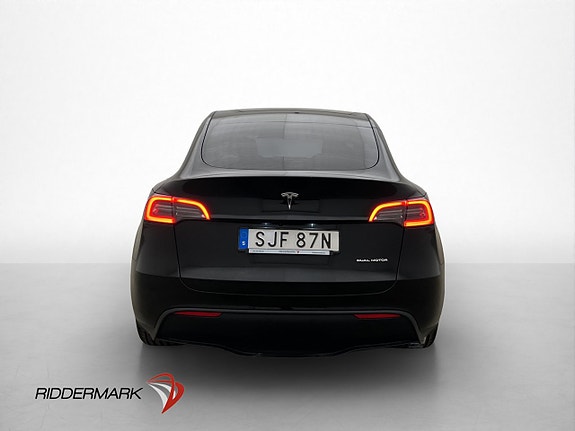 Tesla Model Y 6 of 30