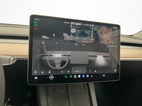 Tesla Model Y 21 of 30