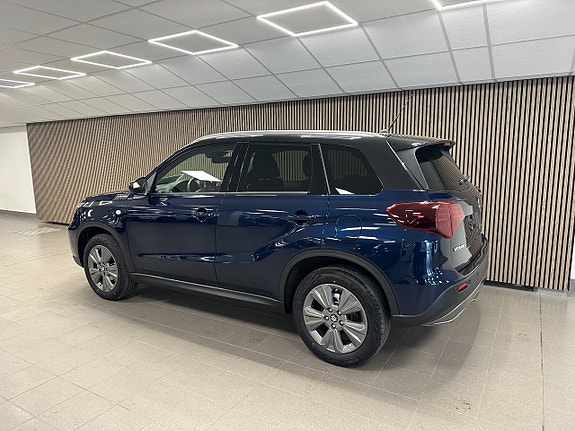 Suzuki Vitara 4 of 5
