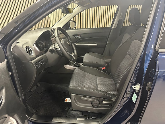 Suzuki Vitara 8 of 12