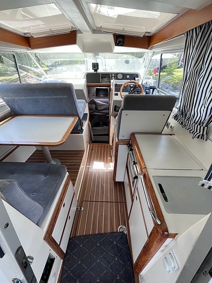Nimbus 29 Coupe & Volvo Penta AD41 -1991 9 of 12