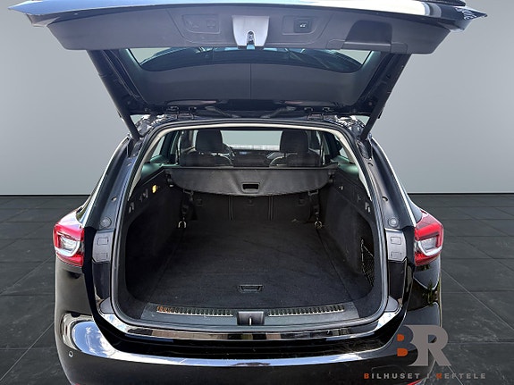 Opel Insignia 14 of 14
