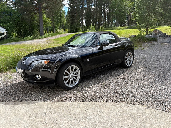 Mazda MX-5 3 of 7