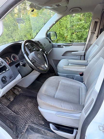 Volkswagen Transporter 4 of 5