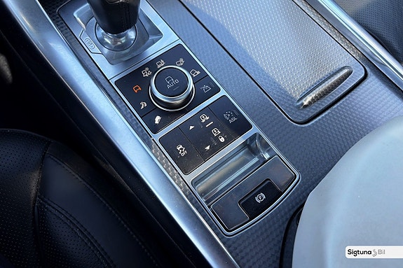 Land Rover Range Rover Sport 20 of 29