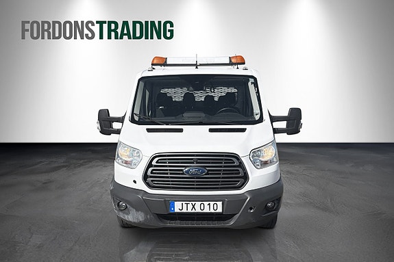 Ford Transit 2 of 5