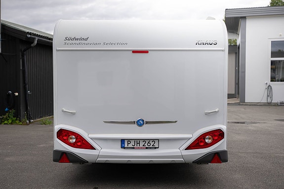 Knaus 580 UF 3 of 15