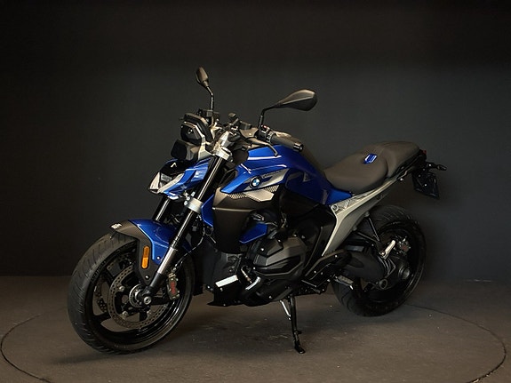 BMW R 1300 R 3 of 5