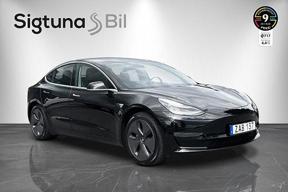 Tesla Model 3 7 of 30