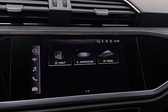Audi Q3 25 of 30