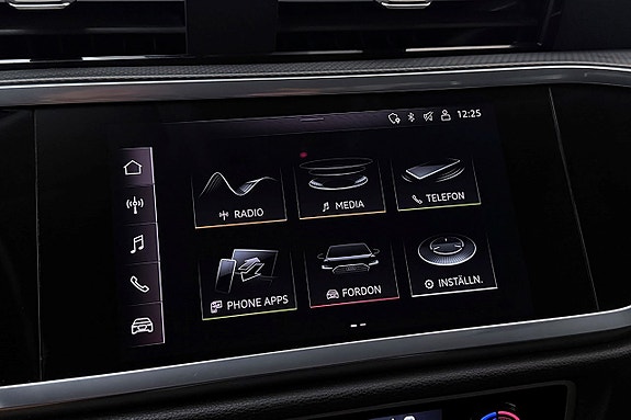 Audi Q3 24 of 30