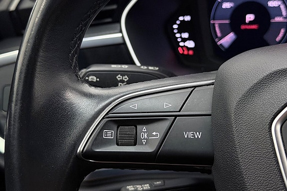 Audi Q3 21 of 30