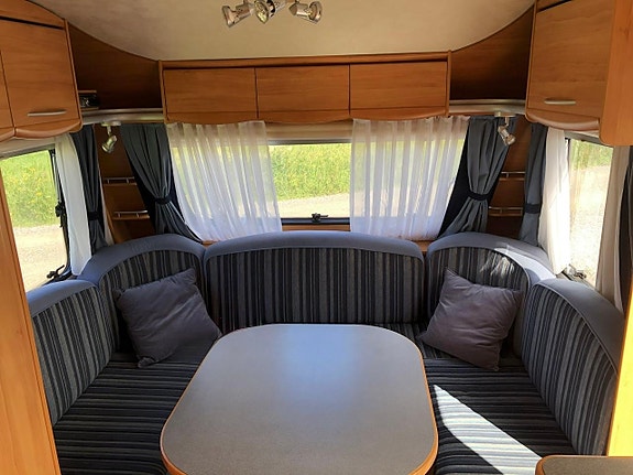 Adria 552 UK 2 of 7