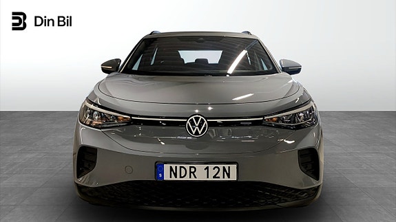 Volkswagen ID.4 4 of 13