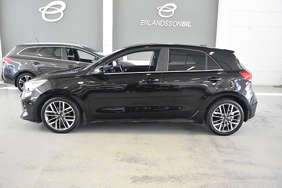 Kia Rio 5 of 5