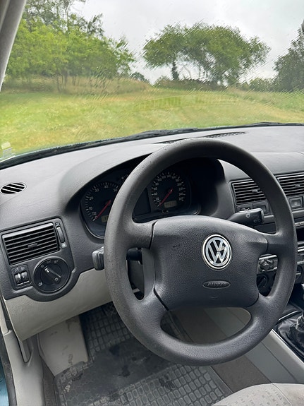 Volkswagen Golf IV 5 of 5