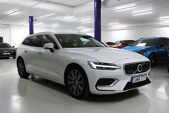 Volvo V60 3 of 25