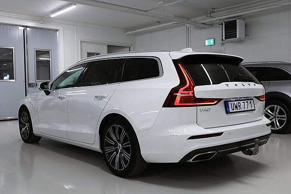 Volvo V60 6 of 25