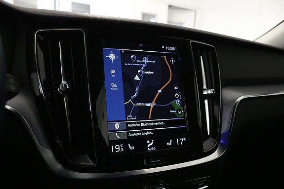 Volvo V60 21 of 25