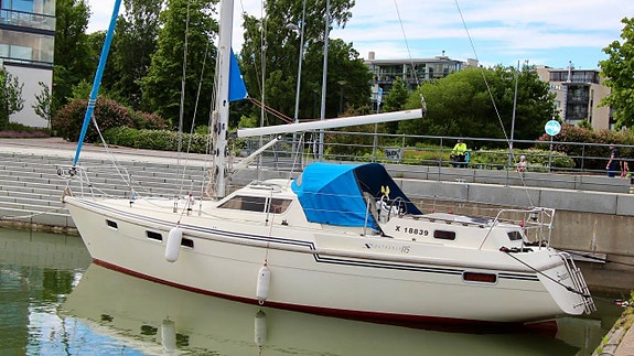 SOUTHERLY 115 — View photo 1