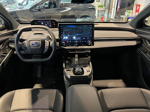 Subaru E-Outback 6 of 16