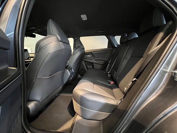 Subaru E-Outback 13 of 16