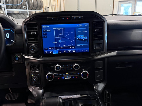 Ford F-150 5 of 5