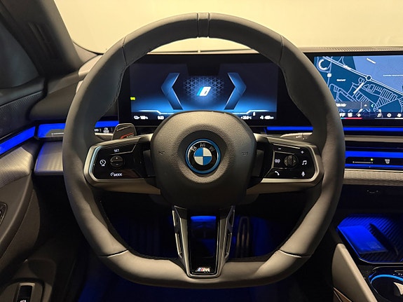 BMW i5 13 of 18