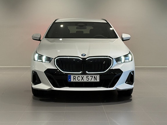 BMW i5 2 of 5