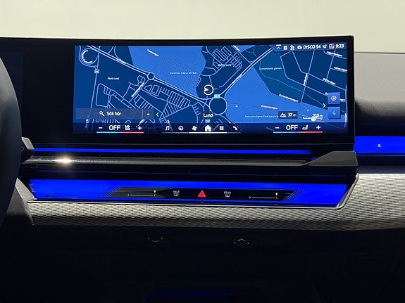 BMW i5 15 of 18