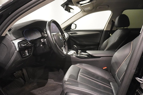 BMW 520d 9 of 21