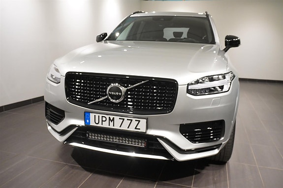 Volvo XC90 5 of 20