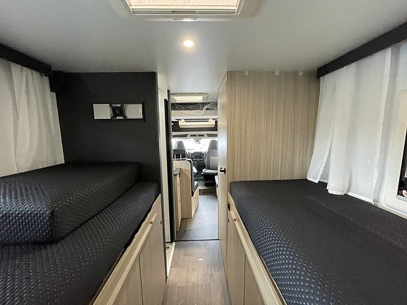 Sun Living S 75 SL B-körkort / Truma-Diesel / Automat 165hk / Taksäng 16 of 30