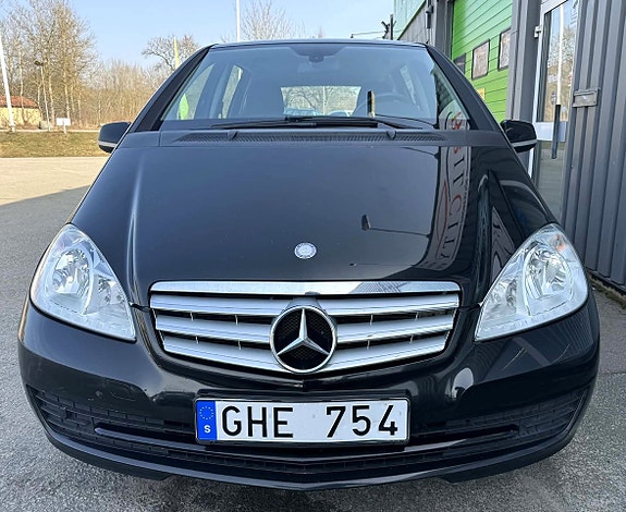 Mercedes-Benz A160 8 of 19
