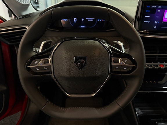 Peugeot 208 8 of 19