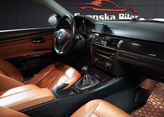 BMW 330Xi 17 of 19