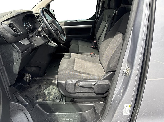 Peugeot e-Expert 7 of 22