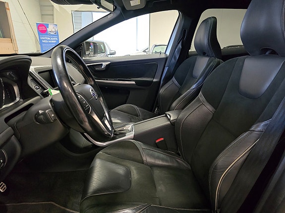 Volvo XC60 14 of 26