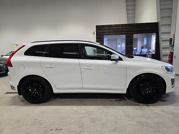Volvo XC60 5 of 5
