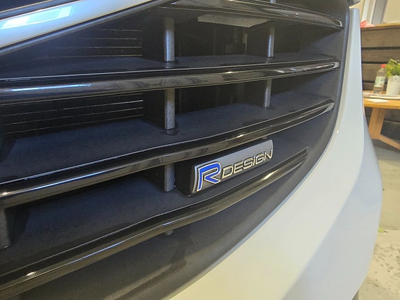 Volvo XC60 3 of 5