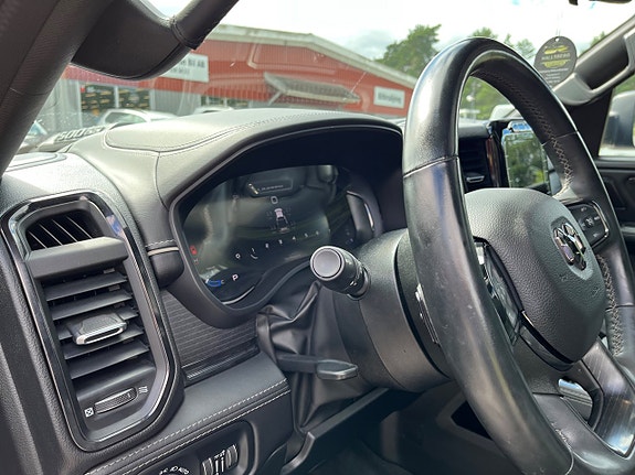 Dodge RAM 10 of 13
