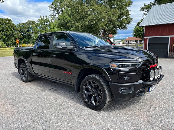 Dodge RAM 2 of 5
