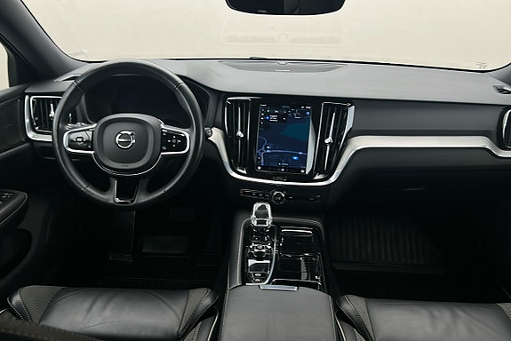 Volvo V60 3 of 3