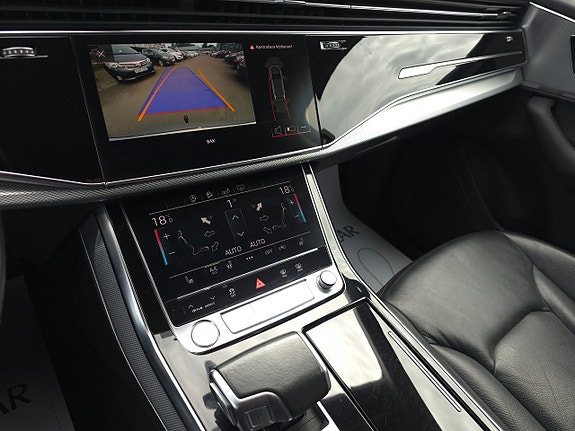 Audi Q7 11 of 16