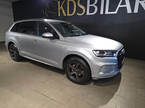Audi Q7 6 of 15