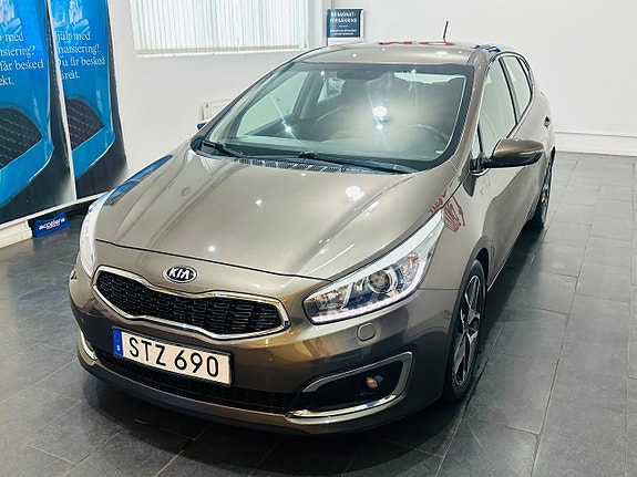Kia Ceed 3 of 18