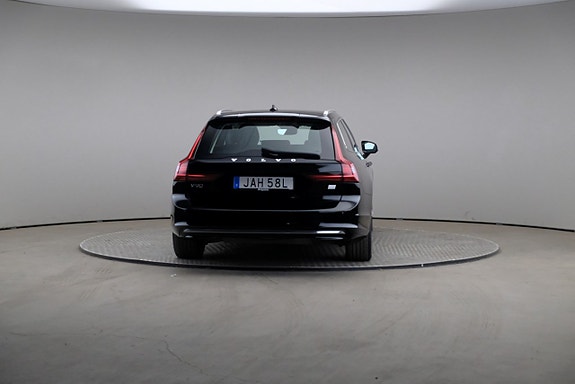 Volvo V90 5 of 25