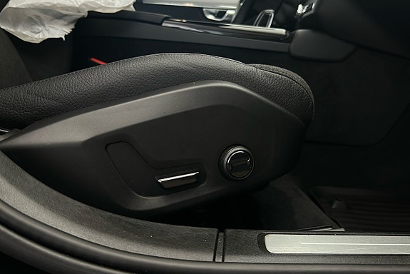 Volvo V90 17 of 25