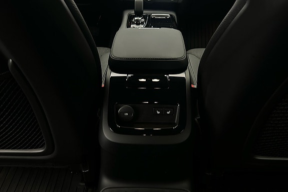 Volvo V90 20 of 25