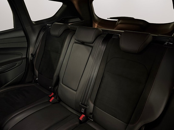 Ford Kuga 13 of 23